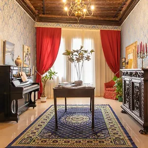 https://charming-venice-santa-fosca.hotelslidodijesolo.com