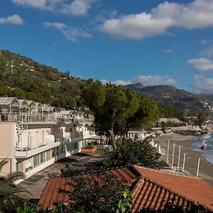 https://matteos-house-taormina.sicilyhotelsitaly.net