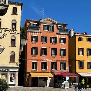 San Geremia 2*, Veneza Itália